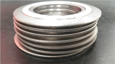 �N(xi��o)�ۺ�����x�ГQ���������p�@�|Ƭ������S�Ҷ���