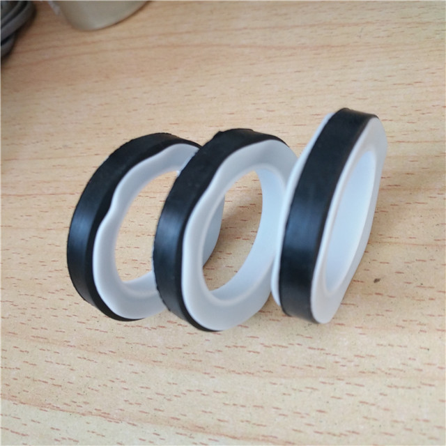 �N�ۺ������ķ���ϩ�A���|Ƭ���؏��Ժ�