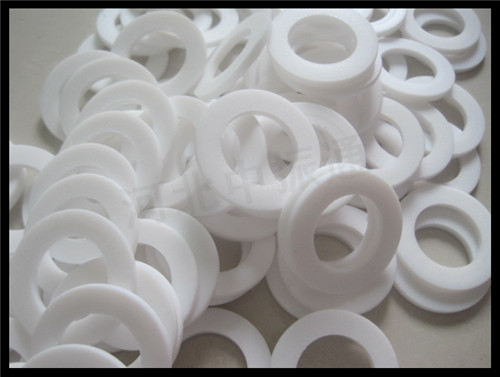 �S�ҹ���(y��ng)�����`�����ķ��|Ƭ�����ϻ����܃�(y��u)Խ